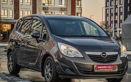 Opel Meriva, 2013 год, 879 900 рублей, 1 фотография