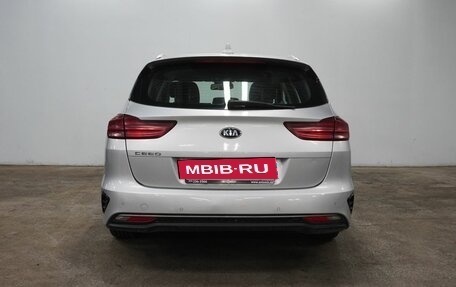 KIA cee'd III, 2019 год, 1 800 000 рублей, 7 фотография