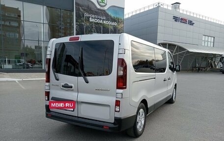 Renault Trafic, 2019 год, 2 567 000 рублей, 5 фотография