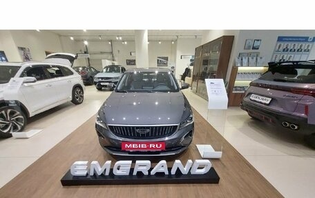 Geely Emgrand, 2024 год, 2 418 811 рублей, 2 фотография