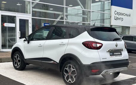 Renault Kaptur I рестайлинг, 2018 год, 1 850 000 рублей, 8 фотография