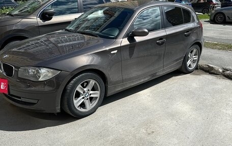 BMW 1 серия, 2008 год, 880 000 рублей, 3 фотография