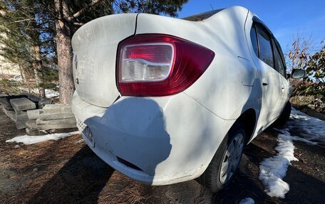 Renault Logan II, 2017 год, 650 000 рублей, 1 фотография