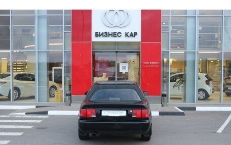 Audi A6, 1996 год, 335 000 рублей, 6 фотография