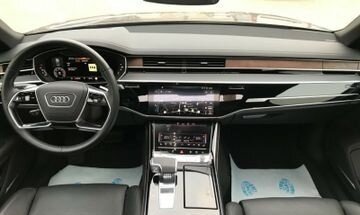 Audi A8, 2020 год, 8 300 000 рублей, 10 фотография