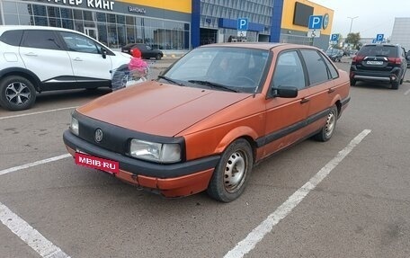 Volkswagen Passat B3, 1988 год, 140 000 рублей, 2 фотография