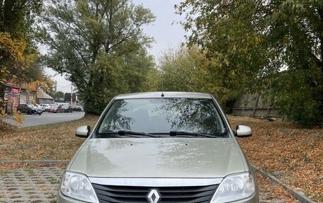 Renault Logan I, 2011 год, 850 000 рублей, 2 фотография