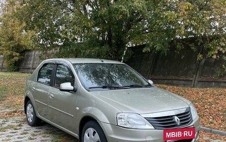 Renault Logan I, 2011 год, 850 000 рублей, 3 фотография