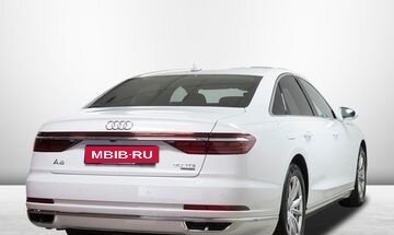 Audi A8, 2021 год, 7 100 000 рублей, 4 фотография