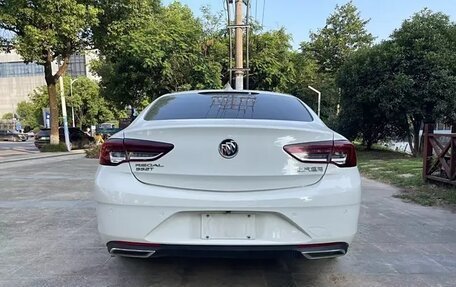 Buick Regal VI, 2021 год, 1 650 000 рублей, 5 фотография