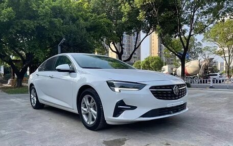 Buick Regal VI, 2021 год, 1 650 000 рублей, 2 фотография