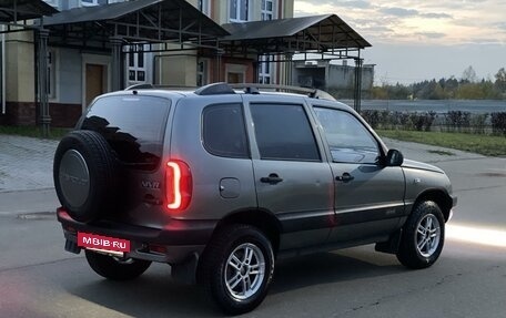 Chevrolet Niva I рестайлинг, 2005 год, 470 000 рублей, 6 фотография