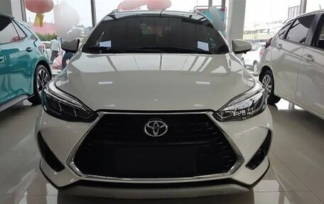 Toyota Yaris XP150 рестайлинг, 2021 год, 1 209 000 рублей, 1 фотография