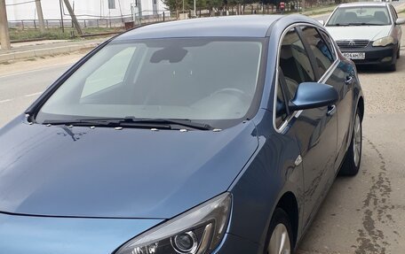 Opel Astra J, 2012 год, 700 000 рублей, 8 фотография