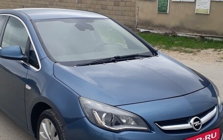 Opel Astra J, 2012 год, 700 000 рублей, 11 фотография