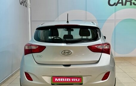 Hyundai i30 II рестайлинг, 2013 год, 926 000 рублей, 6 фотография