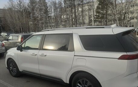 KIA Carnival, 2021 год, 3 300 000 рублей, 6 фотография