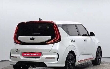 KIA Soul III, 2020 год, 1 800 000 рублей, 3 фотография