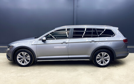 Volkswagen Passat B8 рестайлинг, 2018 год, 2 650 000 рублей, 2 фотография