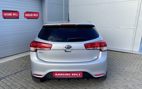 KIA Rio III рестайлинг, 2016 год, 1 100 000 рублей, 3 фотография