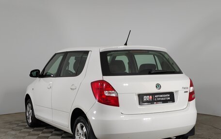 Skoda Fabia II, 2011 год, 690 000 рублей, 7 фотография