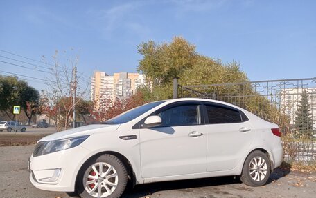 KIA Rio III рестайлинг, 2013 год, 1 000 000 рублей, 9 фотография