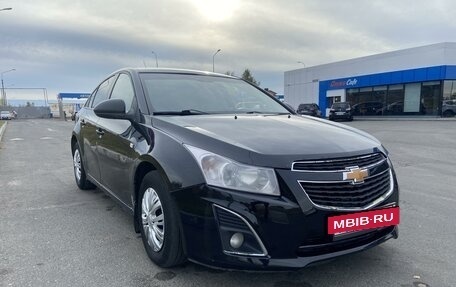 Chevrolet Cruze II, 2013 год, 650 000 рублей, 3 фотография