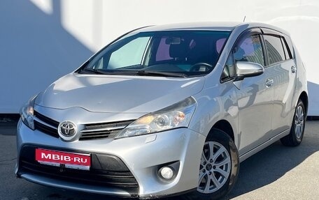 Toyota Verso I, 2013 год, 1 350 000 рублей, 1 фотография