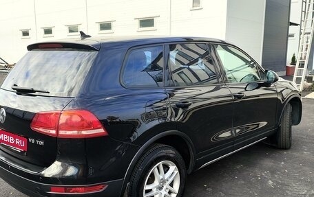 Volkswagen Touareg III, 2012 год, 2 300 000 рублей, 15 фотография