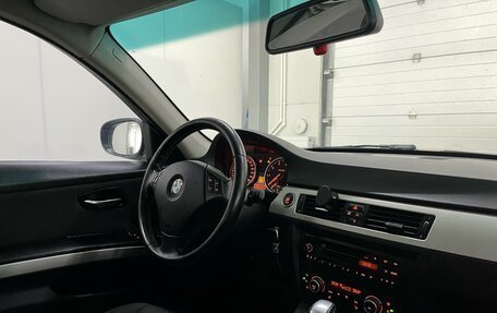 BMW 3 серия, 2011 год, 1 099 000 рублей, 13 фотография