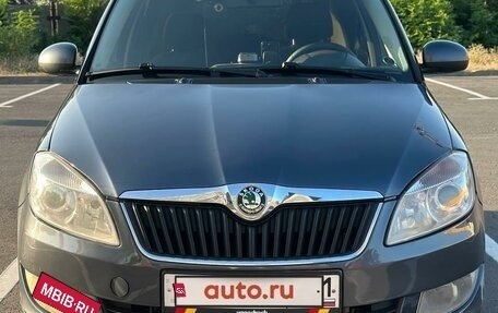 Skoda Fabia II, 2010 год, 760 000 рублей, 2 фотография