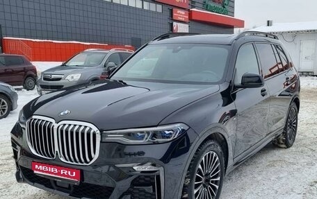 BMW X7, 2020 год, 10 800 000 рублей, 2 фотография