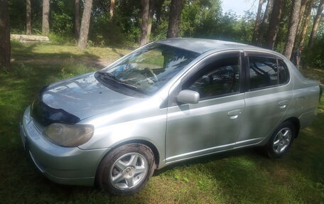 Toyota Platz, 2000 год, 410 000 рублей, 12 фотография