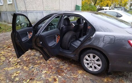 Toyota Camry, 2007 год, 930 000 рублей, 3 фотография