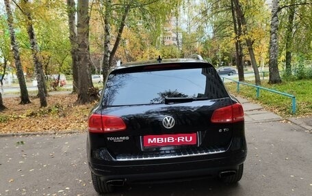 Volkswagen Touareg III, 2010 год, 1 950 000 рублей, 1 фотография