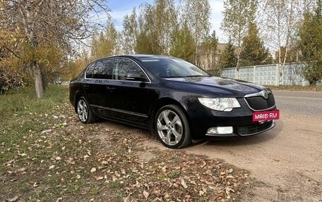 Skoda Superb III рестайлинг, 2010 год, 1 050 000 рублей, 3 фотография