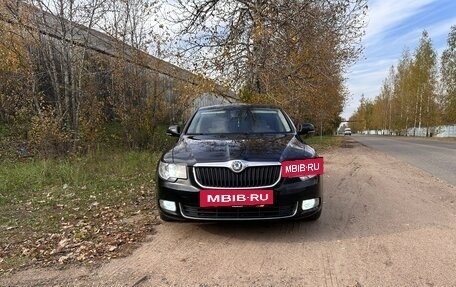 Skoda Superb III рестайлинг, 2010 год, 1 050 000 рублей, 2 фотография