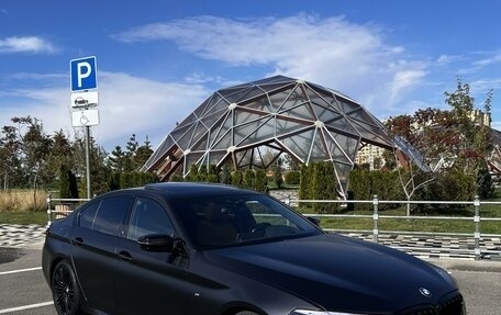 BMW 5 серия, 2019 год, 6 500 000 рублей, 2 фотография