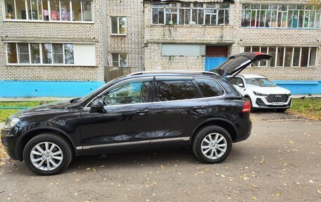 Volkswagen Touareg III, 2010 год, 1 950 000 рублей, 6 фотография