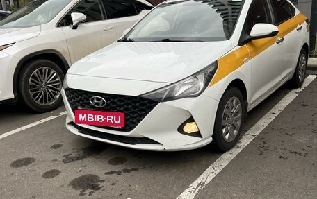 Hyundai Solaris II рестайлинг, 2021 год, 1 180 000 рублей, 2 фотография