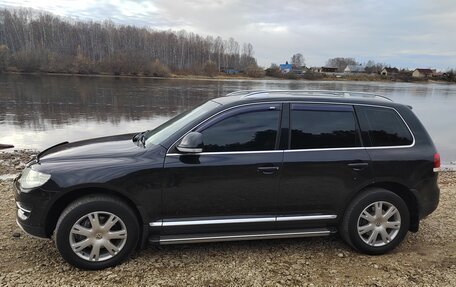 Volkswagen Touareg III, 2008 год, 1 650 000 рублей, 2 фотография