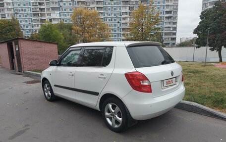 Skoda Fabia II, 2011 год, 840 000 рублей, 4 фотография