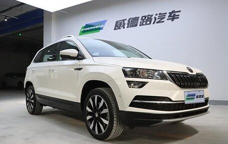 Skoda Karoq I, 2019 год, 1 960 000 рублей, 4 фотография