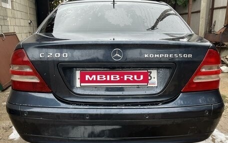 Mercedes-Benz C-Класс, 2002 год, 330 000 рублей, 2 фотография