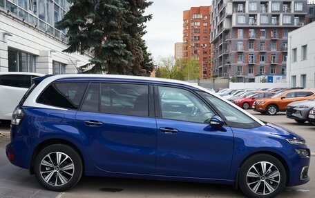 Citroen C4 Picasso II рестайлинг, 2017 год, 1 880 000 рублей, 8 фотография