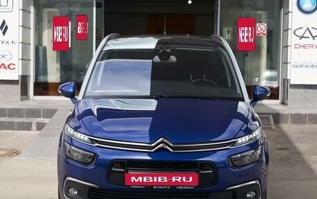 Citroen C4 Picasso II рестайлинг, 2017 год, 1 880 000 рублей, 2 фотография