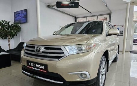 Toyota Highlander III, 2011 год, 2 749 000 рублей, 3 фотография