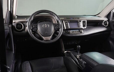 Toyota RAV4, 2012 год, 1 919 000 рублей, 6 фотография