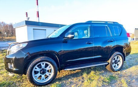 Toyota Land Cruiser Prado 150 рестайлинг 2, 2011 год, 2 950 000 рублей, 2 фотография