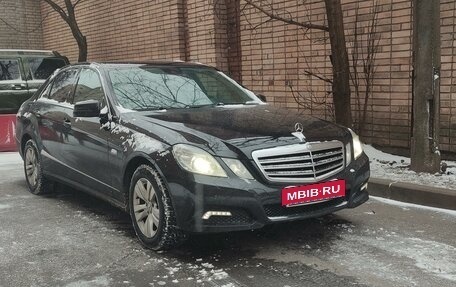 Mercedes-Benz E-Класс, 2010 год, 1 350 000 рублей, 6 фотография